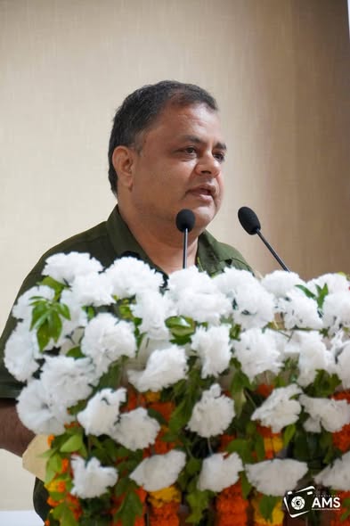 Dr Ashutosh Singh